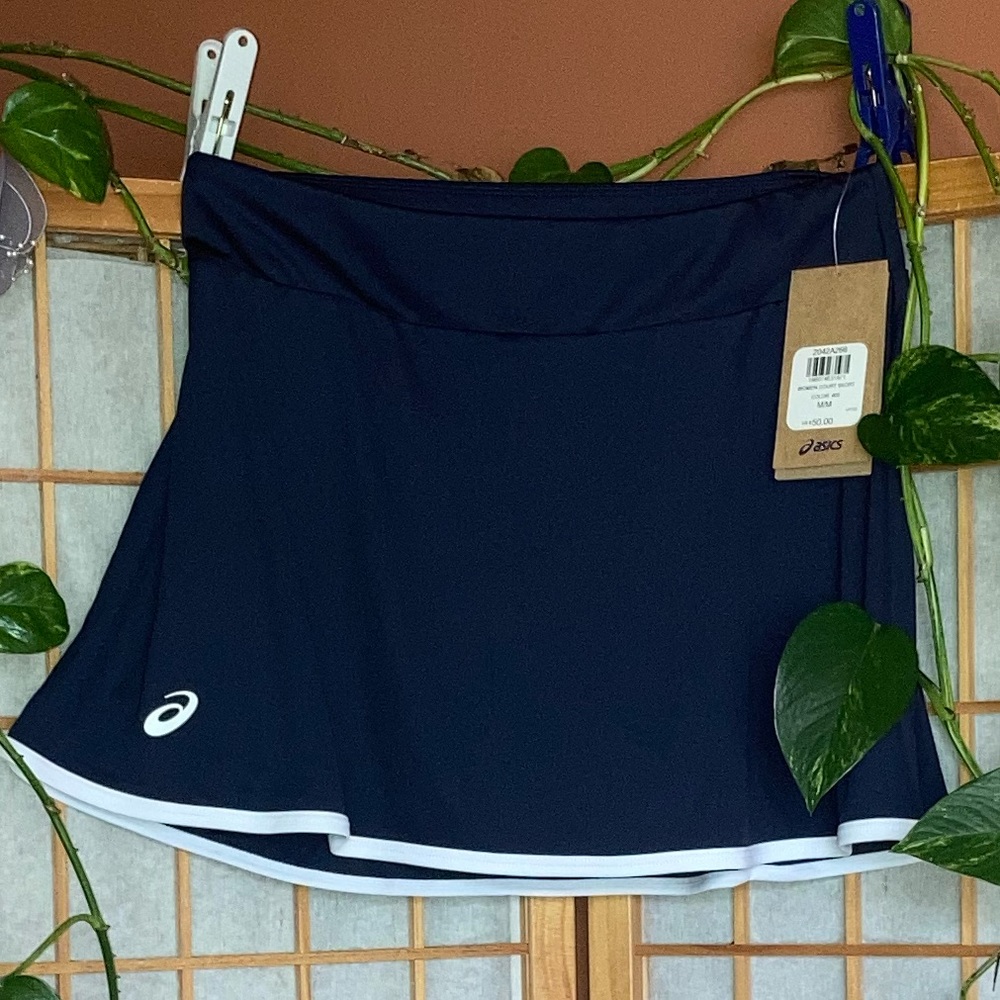 NWT ASICS Tennis Court Skort Skirt Womens Navy Blue Medium Athleticwear Training - Picture 2 of 9